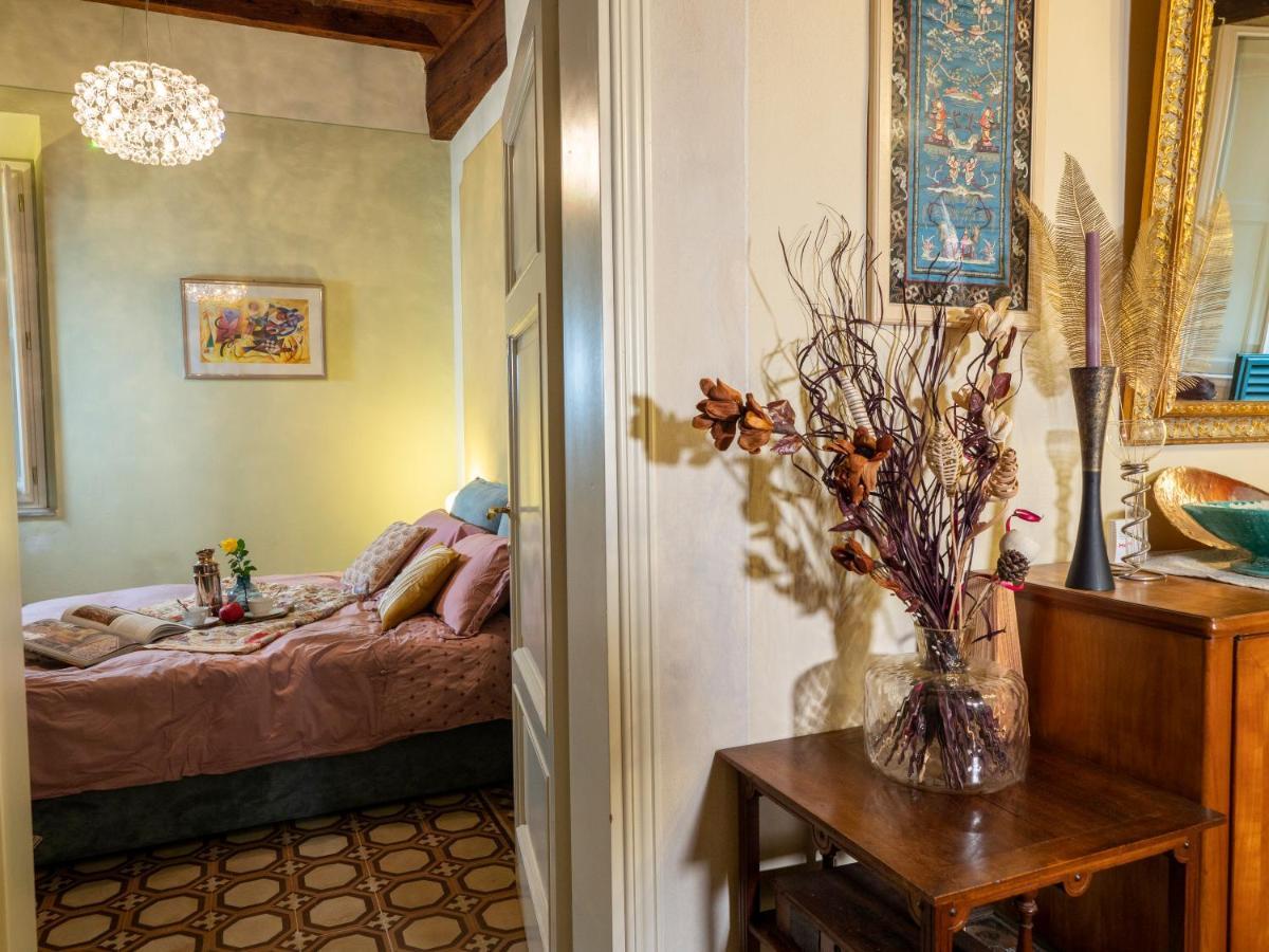 Luxury - Elegante Appartamento Nel Cuore Di Лукка Екстер'єр фото
