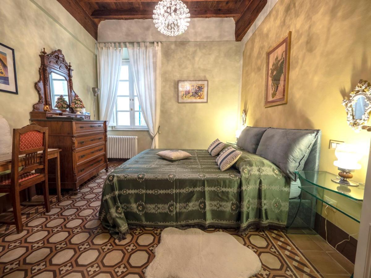 Luxury - Elegante Appartamento Nel Cuore Di Лукка Екстер'єр фото
